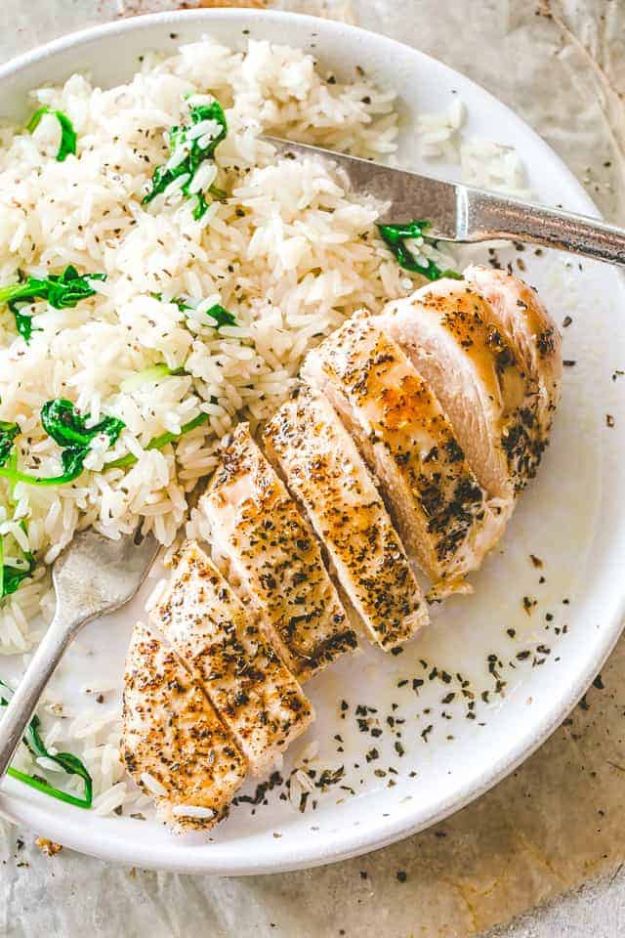 Chicken Breast Recipes - Easy Baked Chicken Breasts - Healthy, Easy Chicken Recipes for Dinner, Lunch, Parties and Quick Weeknight Meals - Boneless Chicken Breast Casserole Recipes, Oven Baked Ideas, Crockpot Chicken Breasts, Marinades for Grilled Foods, Salads, Shredded Chicken Tacos, Creamy Pasta, Keto and Low Carb, Mexican, Asian and Italian Food http://diyjoy.com/chicken-breast-recipes