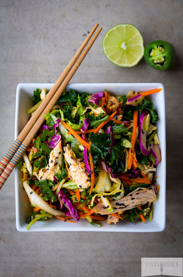 Healthy Lunch Ideas for Work - 5 Minute Spicy Asian Chicken Salad - Quick and Easy Recipes You Can Pack for Lunches at the Office - Lowfat and Simple Ideas for Eating on the Job - Microwave, No Heat, Mason Jar Salads, Sandwiches, Wraps, Soups and Bowls http://diyjoy.com/healthy-lunch-ideas-work 