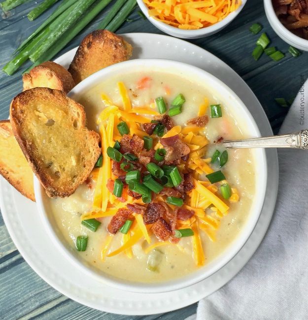 Soup Recipes - Loaded Potato Soup - Healthy Soups and Recipe Ideas - Easy Slow Cooker Dishes, Soup Recipe for Chicken, Sausage, With Ground Beef, Potato, Vegetarian, Mexican and Asian Varieties - Creamy Soups for Winter and Fall - Low Carb and Keto Meals - Quick Bean Soup and Copycat Recipes http://diyjoy.com/soup-recipes