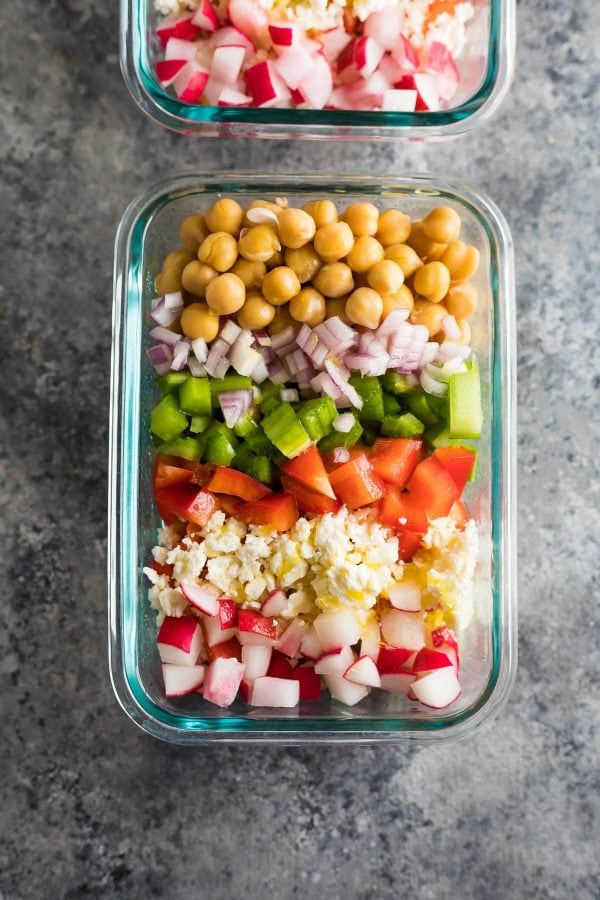This meal prep chopped chickpea salad can be made on the weekend and enjoyed throughout the week! Store them in meal prep containers, or as jar salads.