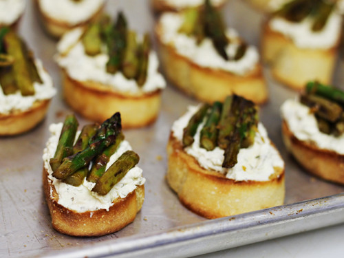 Appetizers For Easter
 Easter Holiday Appetizer Herbed Cheese Asparagus Crostini