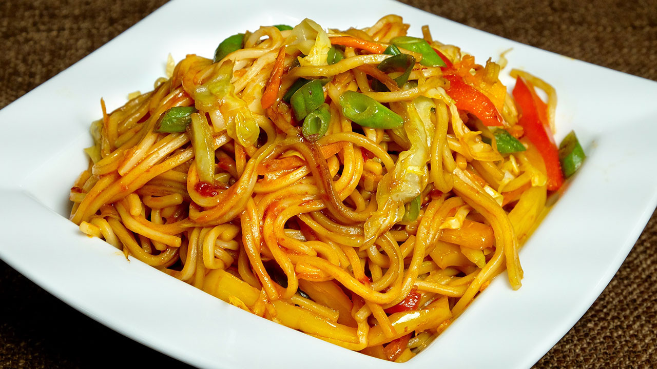 Are Chow Mein Noodles Vegan
 Ve able Hakka Noodles Chow Mein Manjula s Kitchen