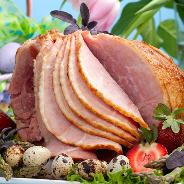 Baking Easter Ham
 7 New Recipes to Try at This Year’s Easter Dinner