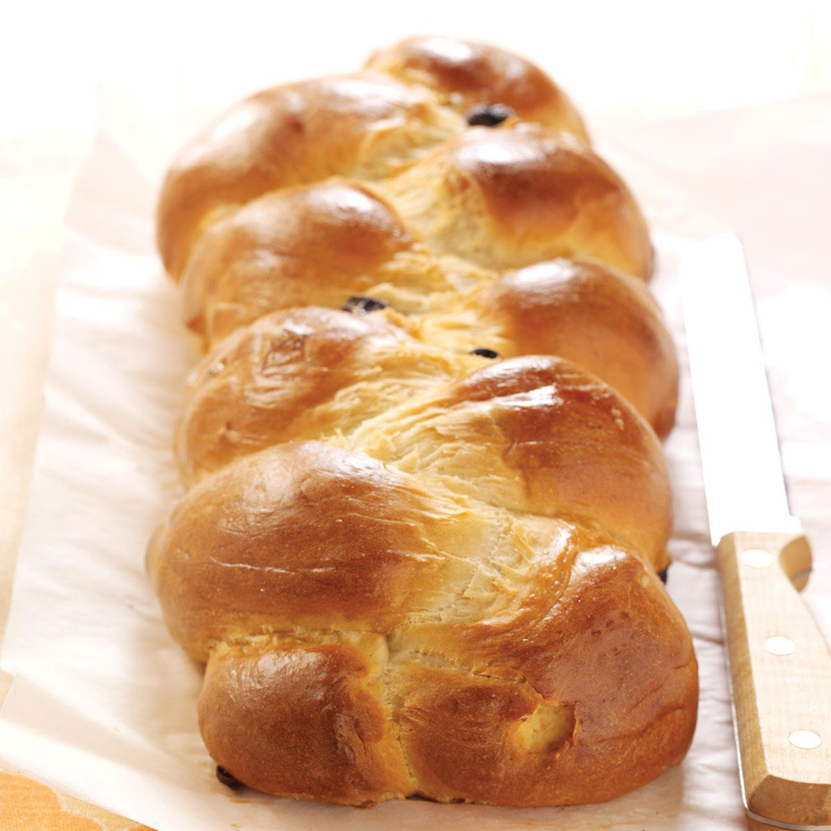 Best Easter Bread Recipe
 Sweet and Golden Easter Bread Recipe