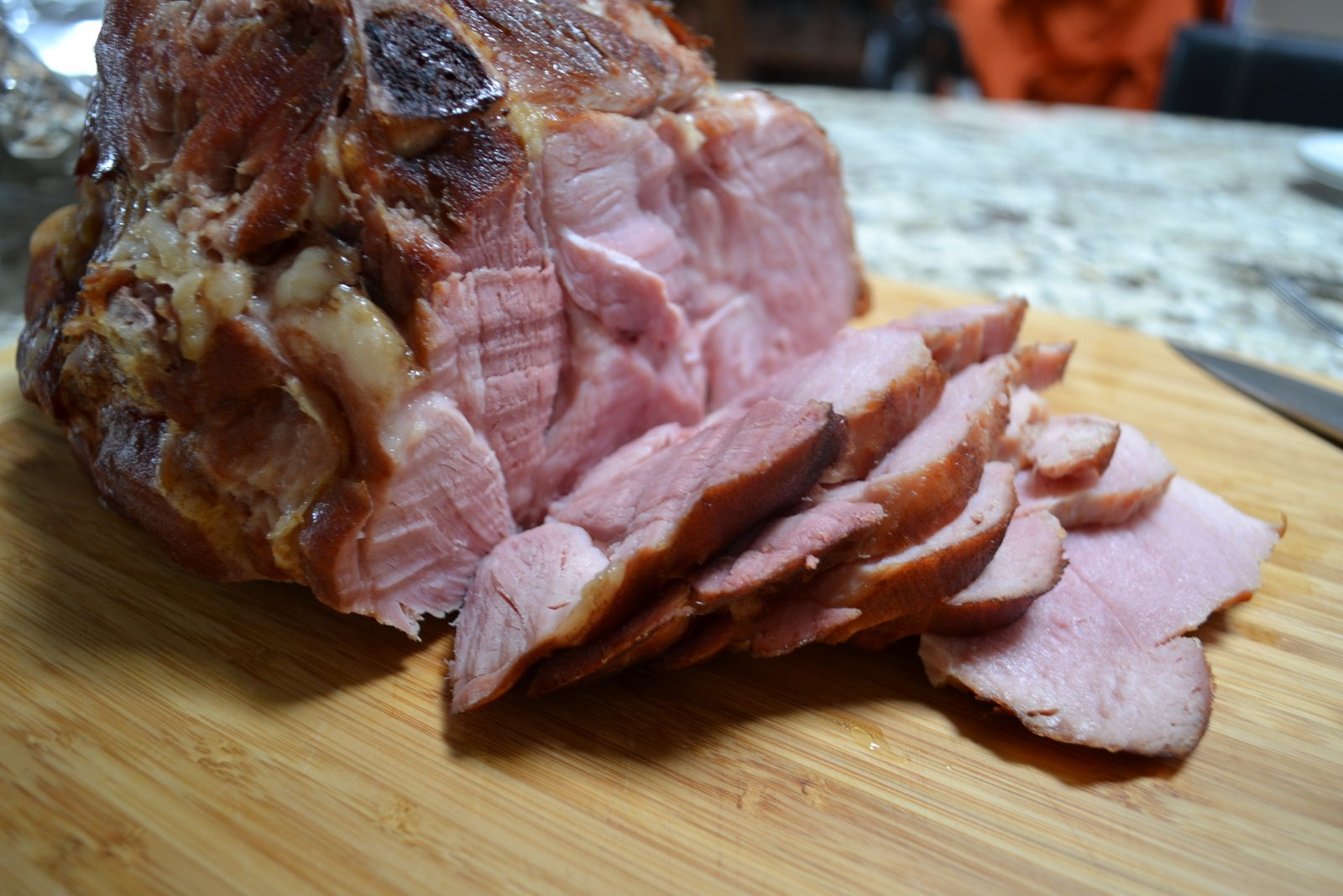 Best Ham For Easter
 Hardly Housewives The Best Easter Ham You Have Ever Had