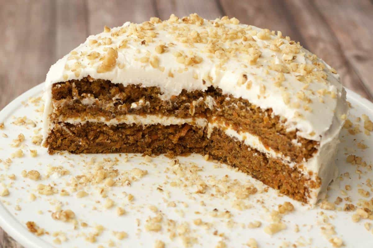 Best Vegan Carrot Cake
 Moist Vegan Carrot Cake with Lemon Buttercream Frosting