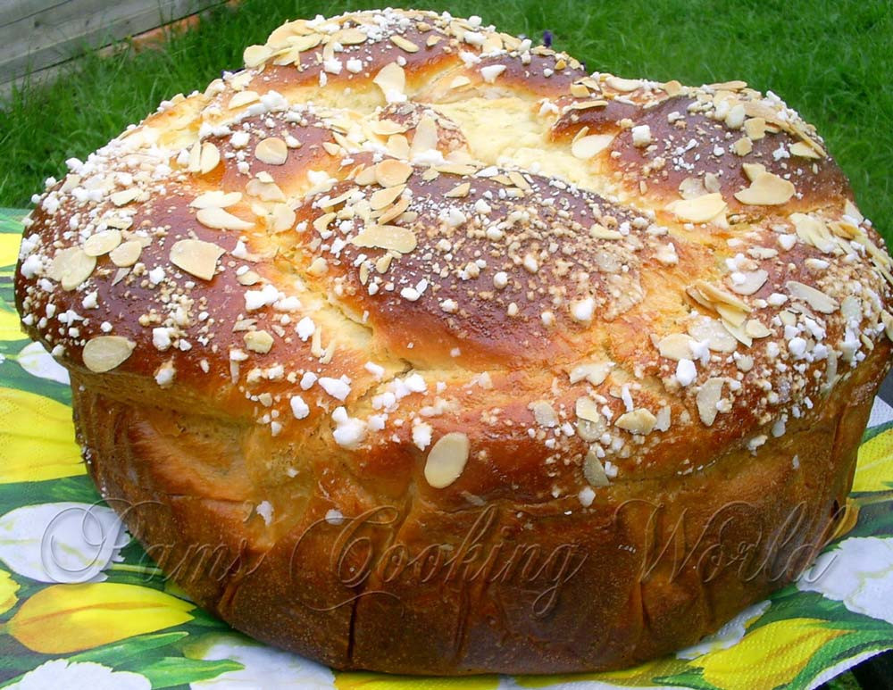 Bulgarian Easter Bread
 How we celebrate Bulgarian Easter