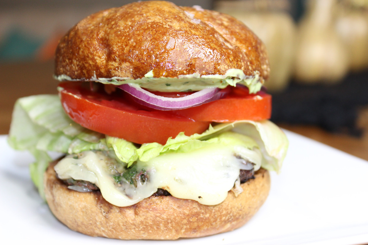 Can Diabetics Eat Hamburgers
 Lean Green Burgers with Avocado Ranch – Family Apron
