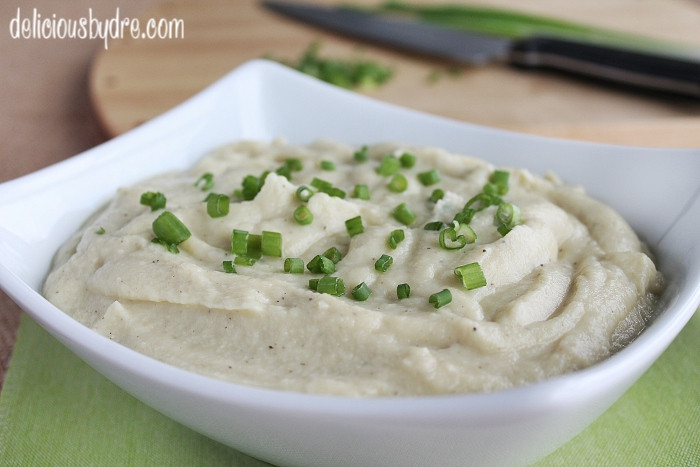 Cauliflower Mashed Potatoes Low Carb
 Garlic Cauliflower Mashed "Potatoes" Healthy & Low Carb