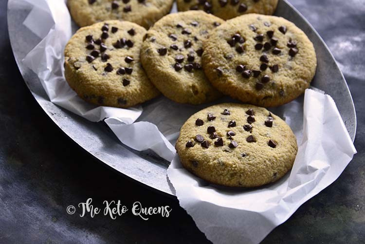 Chewy Keto Chocolate Chip Cookies
 Low Carb Keto Chewy Chocolate Chip Cookies Recipe