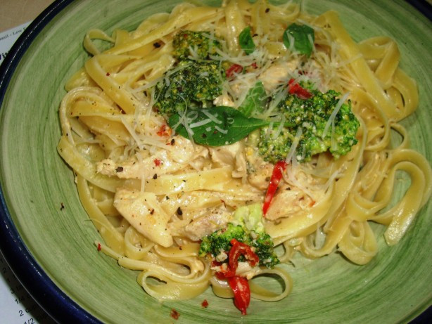 Chicken And Broccoli Recipes Low Calorie
 Creamy Pasta With Chicken Broccoli And Basil Low Fat