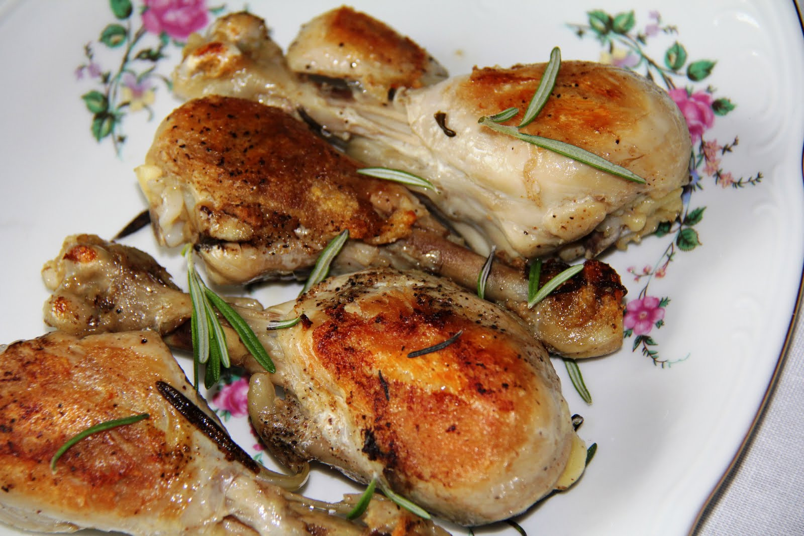 Chicken For Easter Dinner
 Stranded in Cleveland Easter Dinner Party Menu