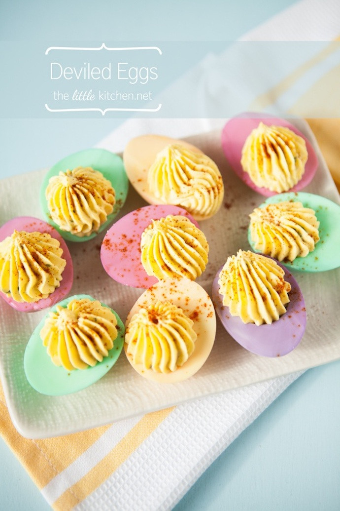 Colored Deviled Eggs For Easter
 I love mondays 11 te gekke tips voor Pasen