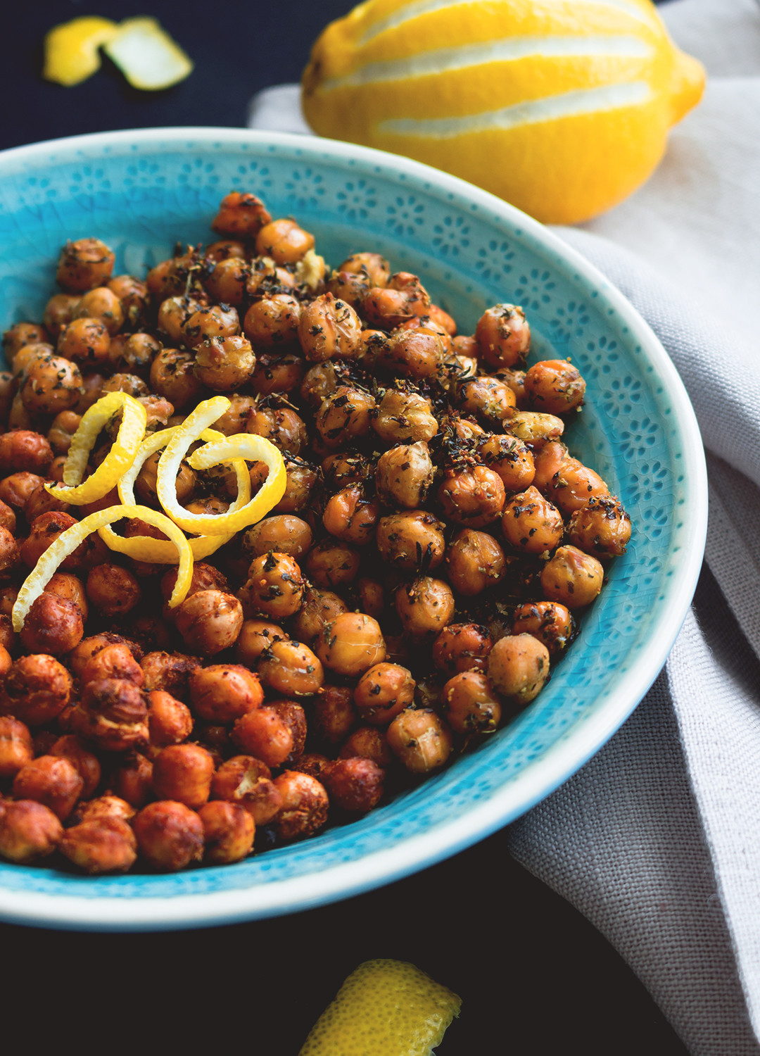 Crunchy Healthy Snacks
 Crunchy Chickpeas 2 Ways—Spicy with Paprika and Herbs