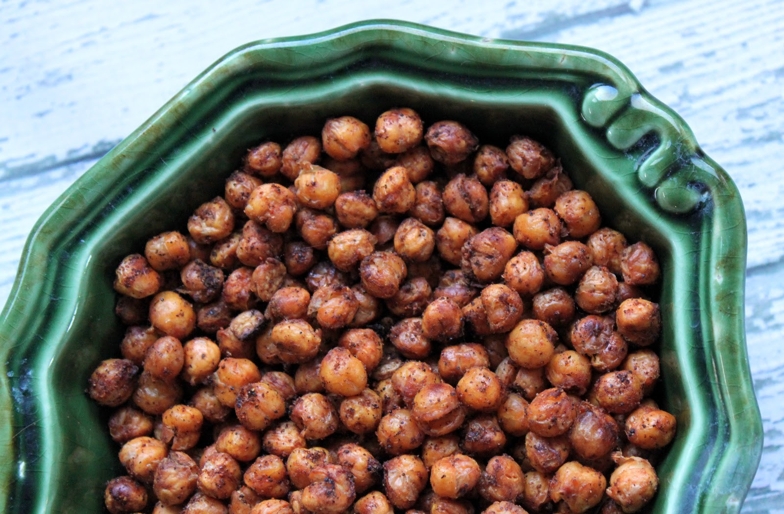 Crunchy Healthy Snacks
 Easy Healthy Snack Spice Roasted Crunchy Chickpeas