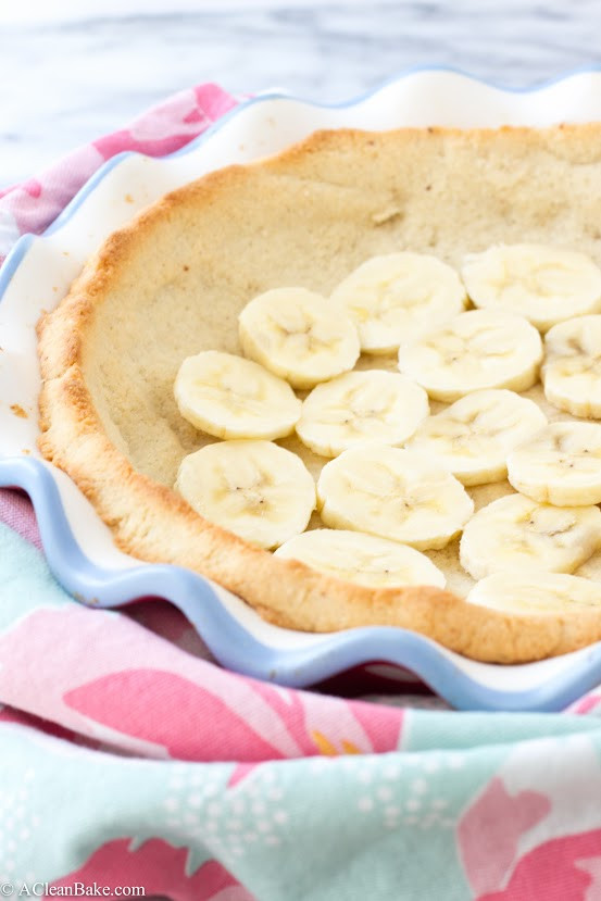 Dairy Free Banana Cream Pie
 Nutella Banana Cream Pie grain free gluten free dairy