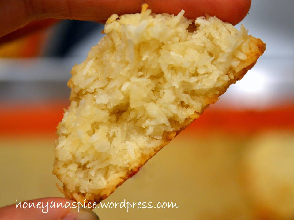 Dairy Free Coconut Macaroons
 Cookies