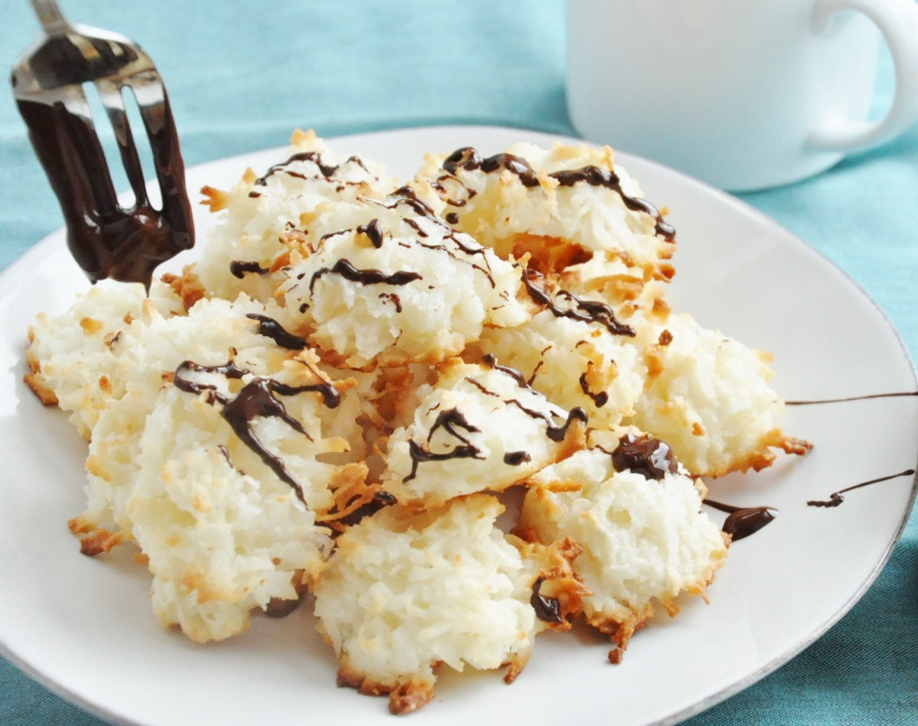 Dairy Free Coconut Macaroons
 5 Ingre nt Healthy Coconut Macaroons gluten free low