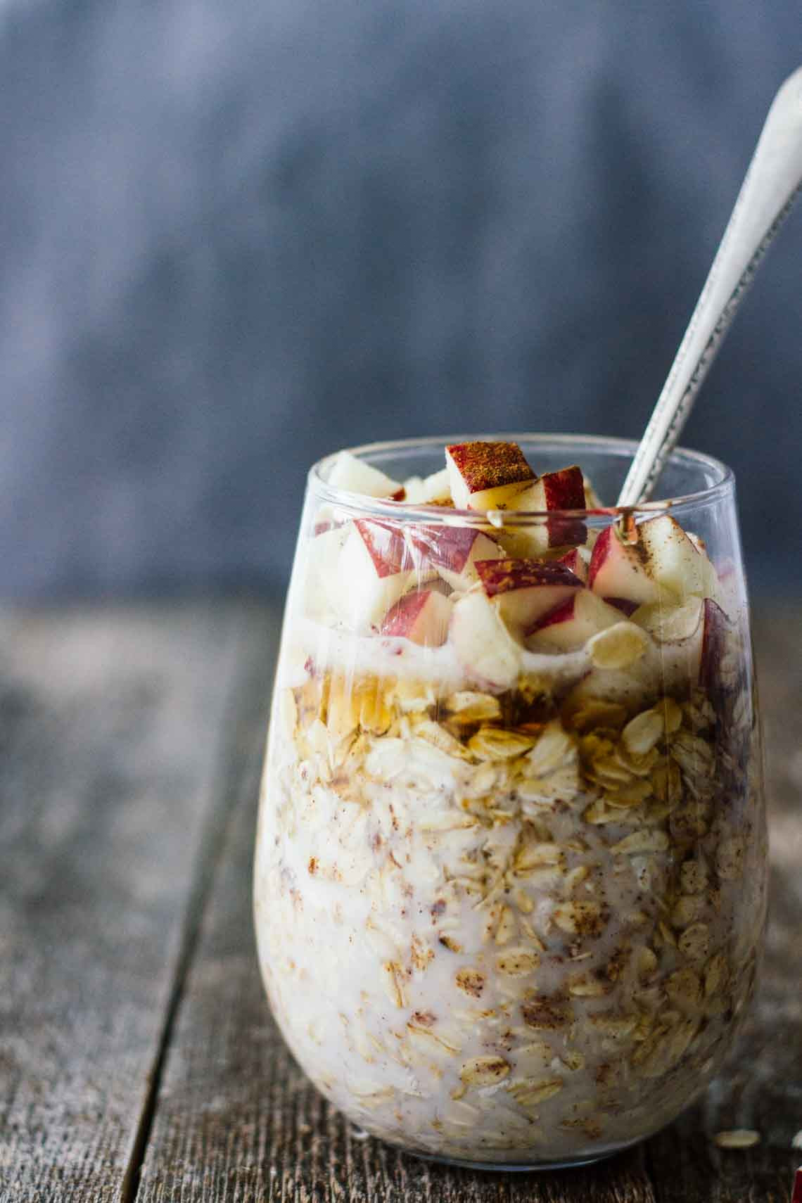 Dairy Free Overnight Oats
 Apple Cinnamon Overnight Oats VIDEO Jar Lemons