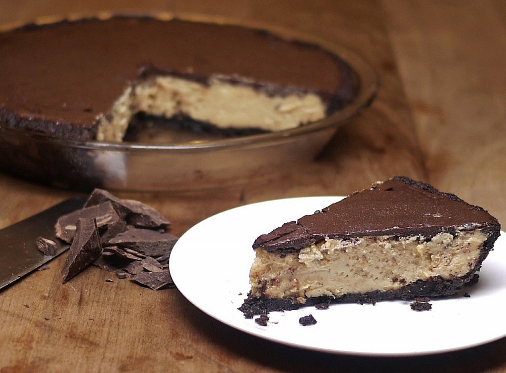 Dairy Free Peanut Butter Pie
 Frozen Peanut Butter Chocolate Pie – Low Carb Gluten Free
