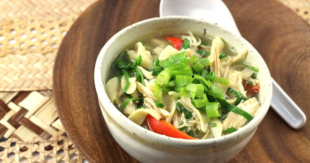 Diabetic Chicken Soup Recipes
 Asian Chicken Noodle and Spinach Soup Diabetic Foo