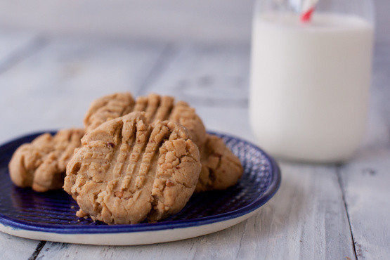 Diabetic Peanut Butter Cookie Recipes
 Sugar Free Peanut Butter Cookies Recipe Genius Kitchen