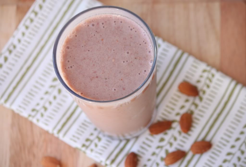 Diabetic Smoothies With Almond Milk
 Delighted Momma Low Carb Strawberry Crunch Smoothie