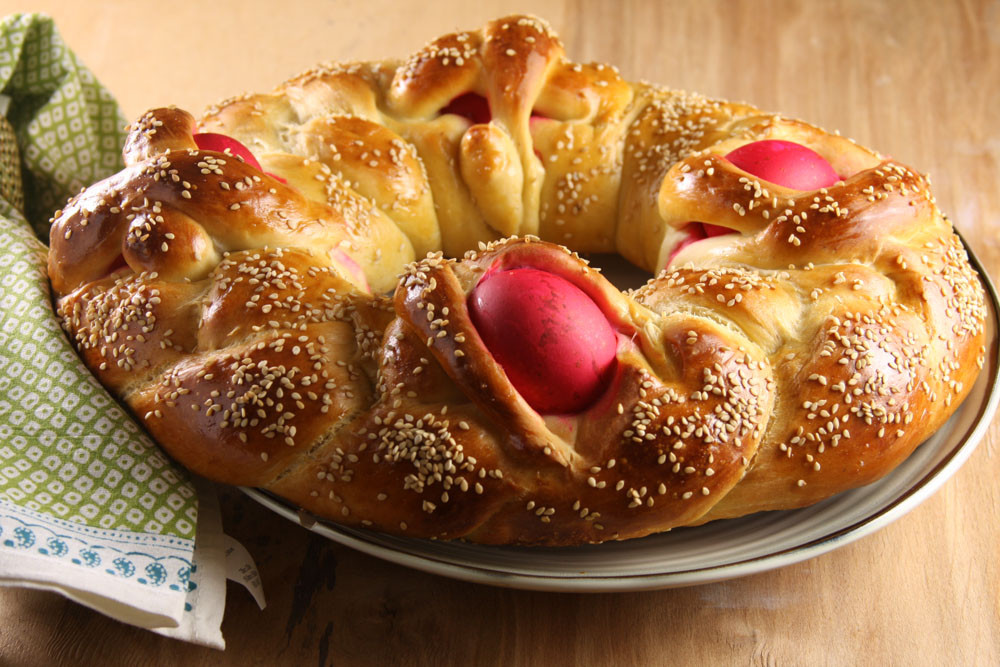 Easter Bread Greek
 From Pomegranates to Jelly Beans Ancient Roots of Easter