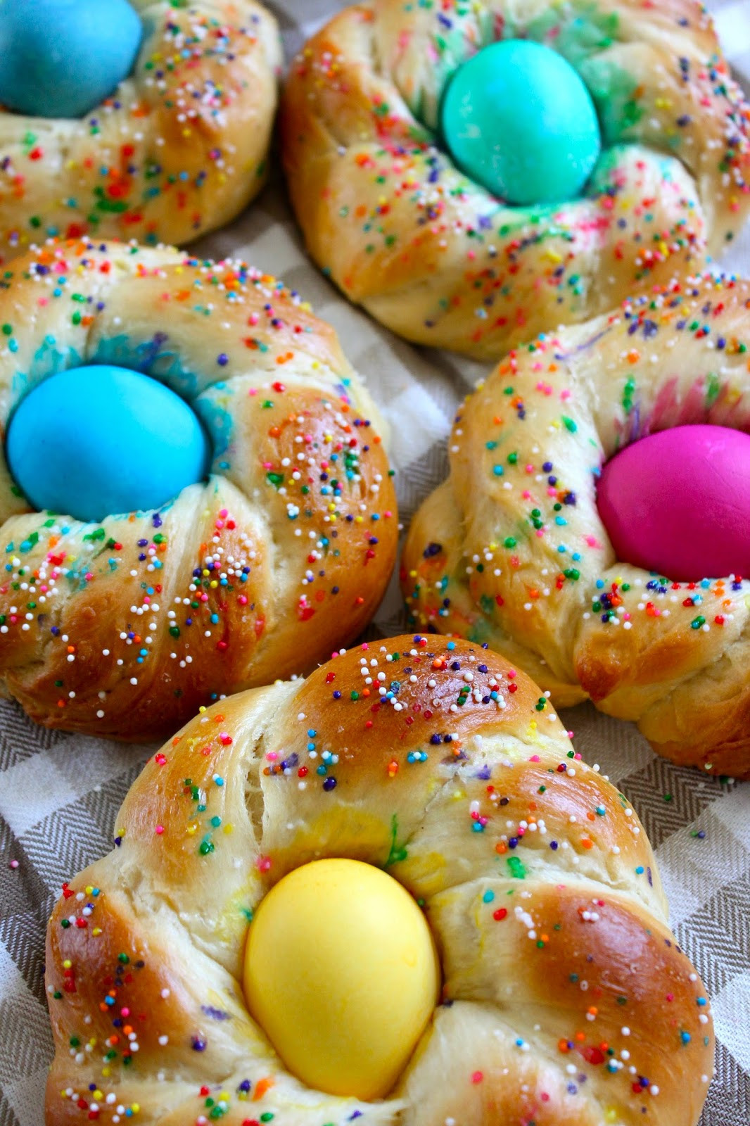 Easter Bread With Eggs
 The Cultural Dish Recipe Italian Easter Egg Bread