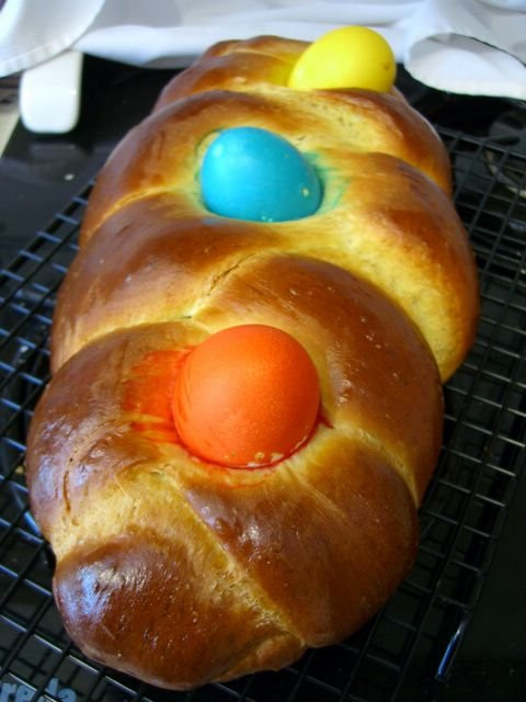 Easter Bread With Eggs
 Easter Egg Challah Baking Bites