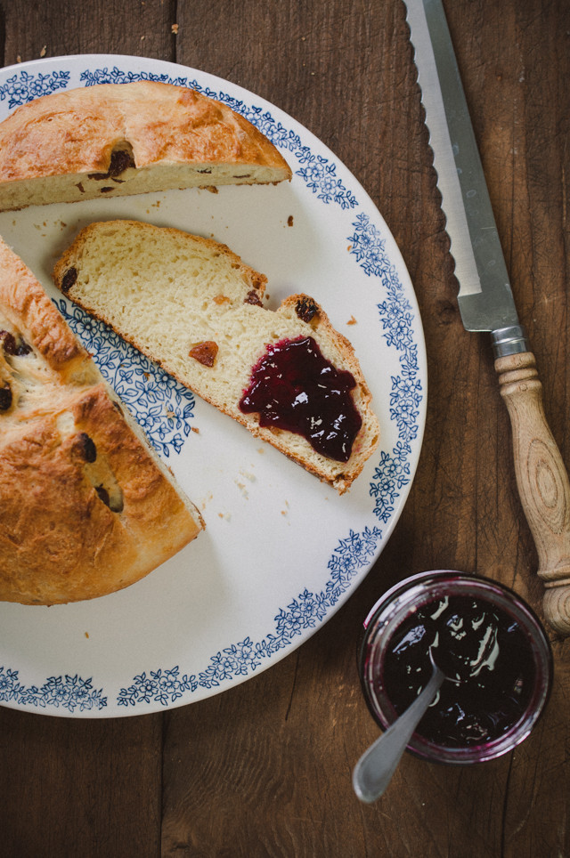 Easter Bread With Raisins
 Kitchenklatsch A German English Food and graphy blog