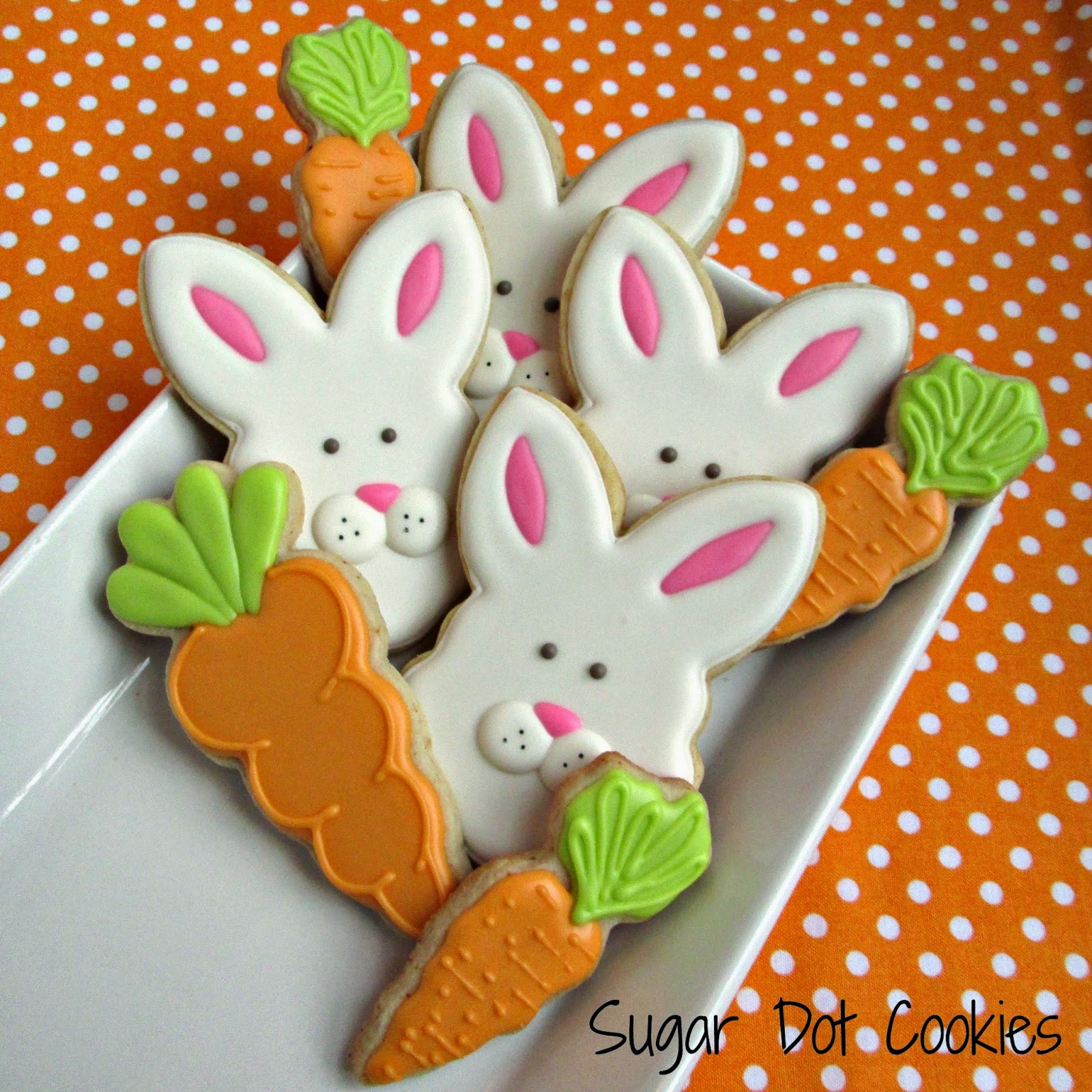 Easter Bunny Sugar Cookies
 I decided to play around with the bunny face cookies this