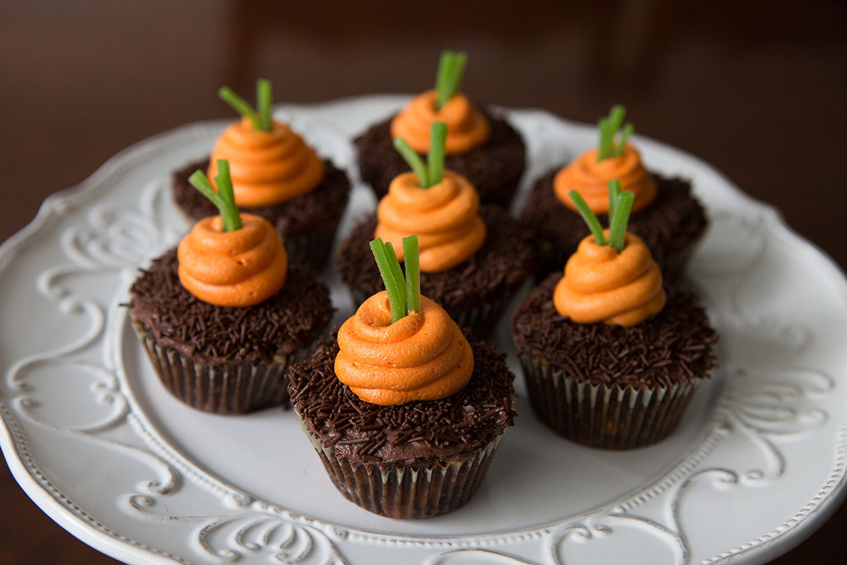 Easter Carrot Cake Cupcakes
 Easter inspired carrot cupcakes