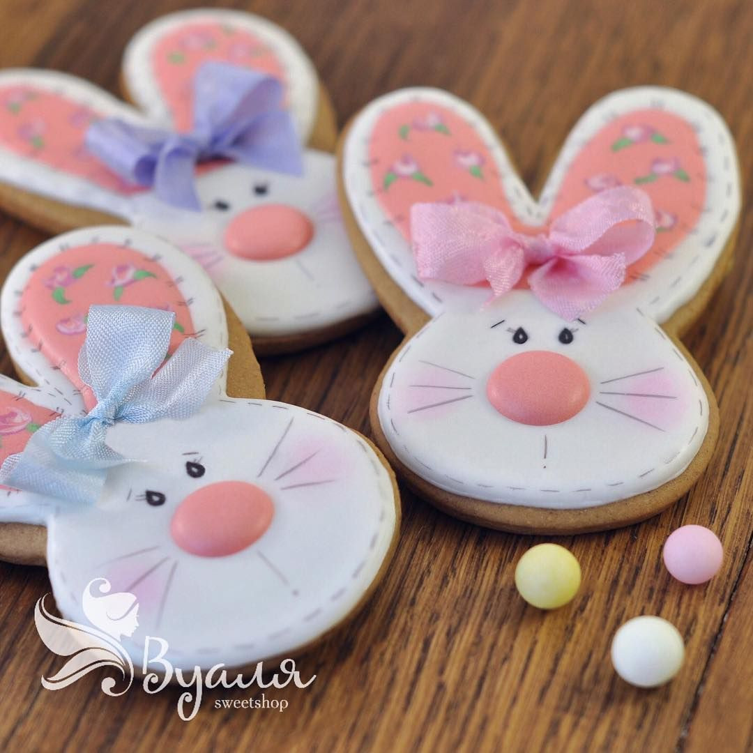 Easter Desserts 2019
 Easter bunny cookies Spring Easter in 2019