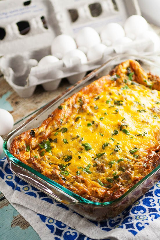 Easter Dinner For A Crowd
 Easy Egg Breakfast Casserole Recipe