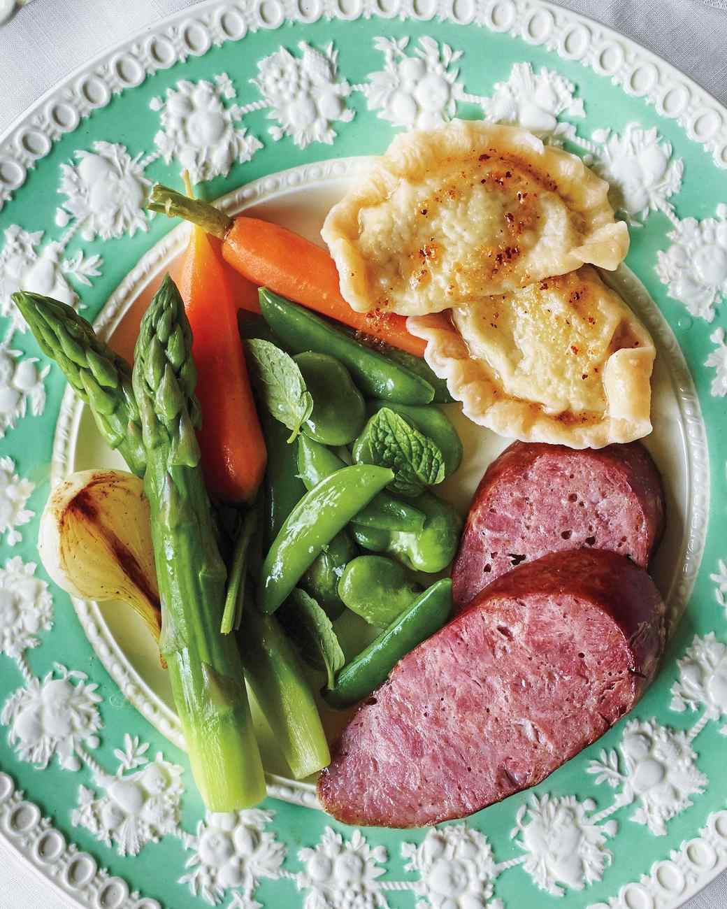 Easter Dinner Ideas Martha Stewart
 Martha s Easter Menu From Russia with Love