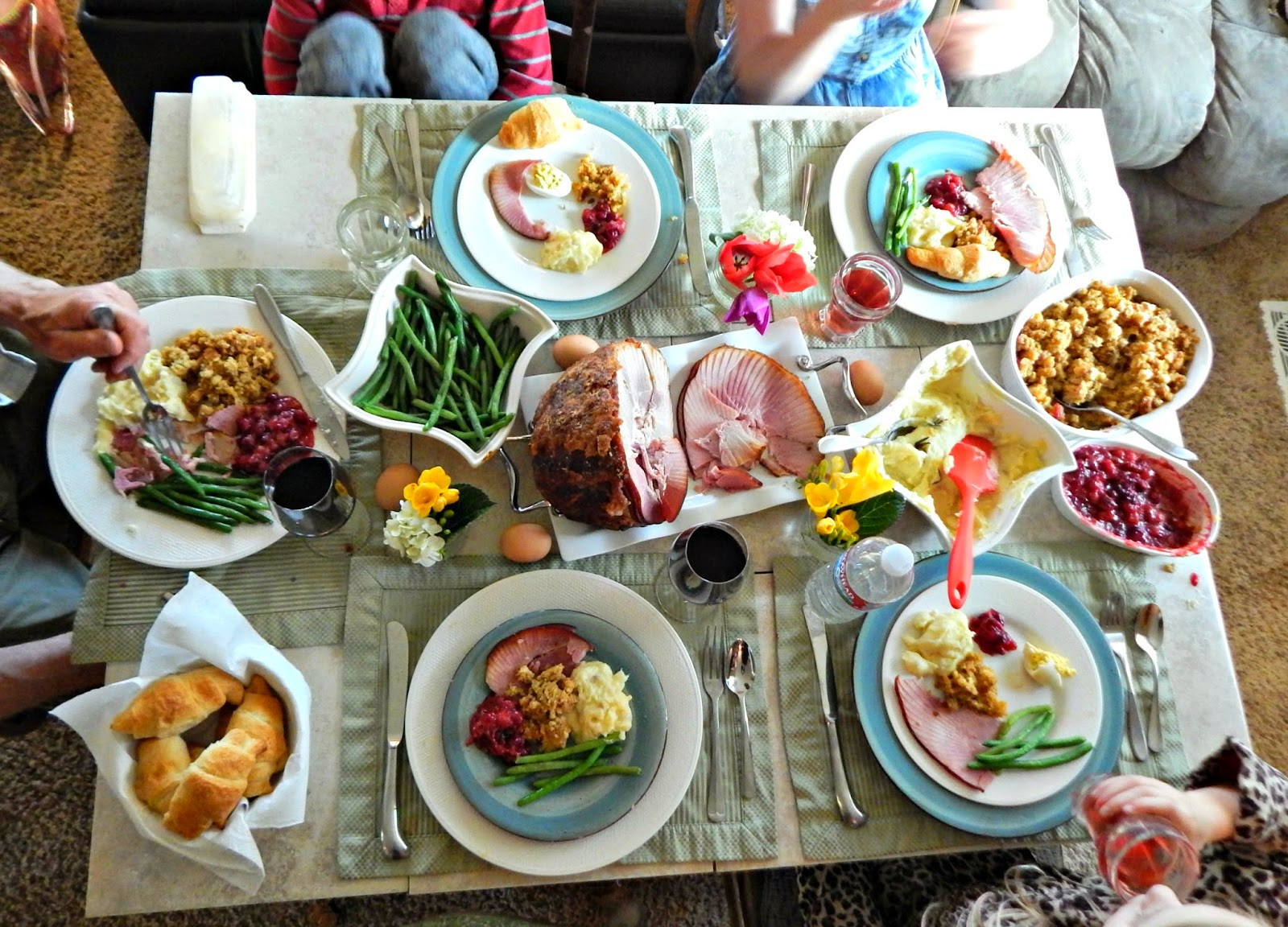 Easter Dinner Meals
 Melissa Kaylene 5 Ways to Make Your Easter Dinner More