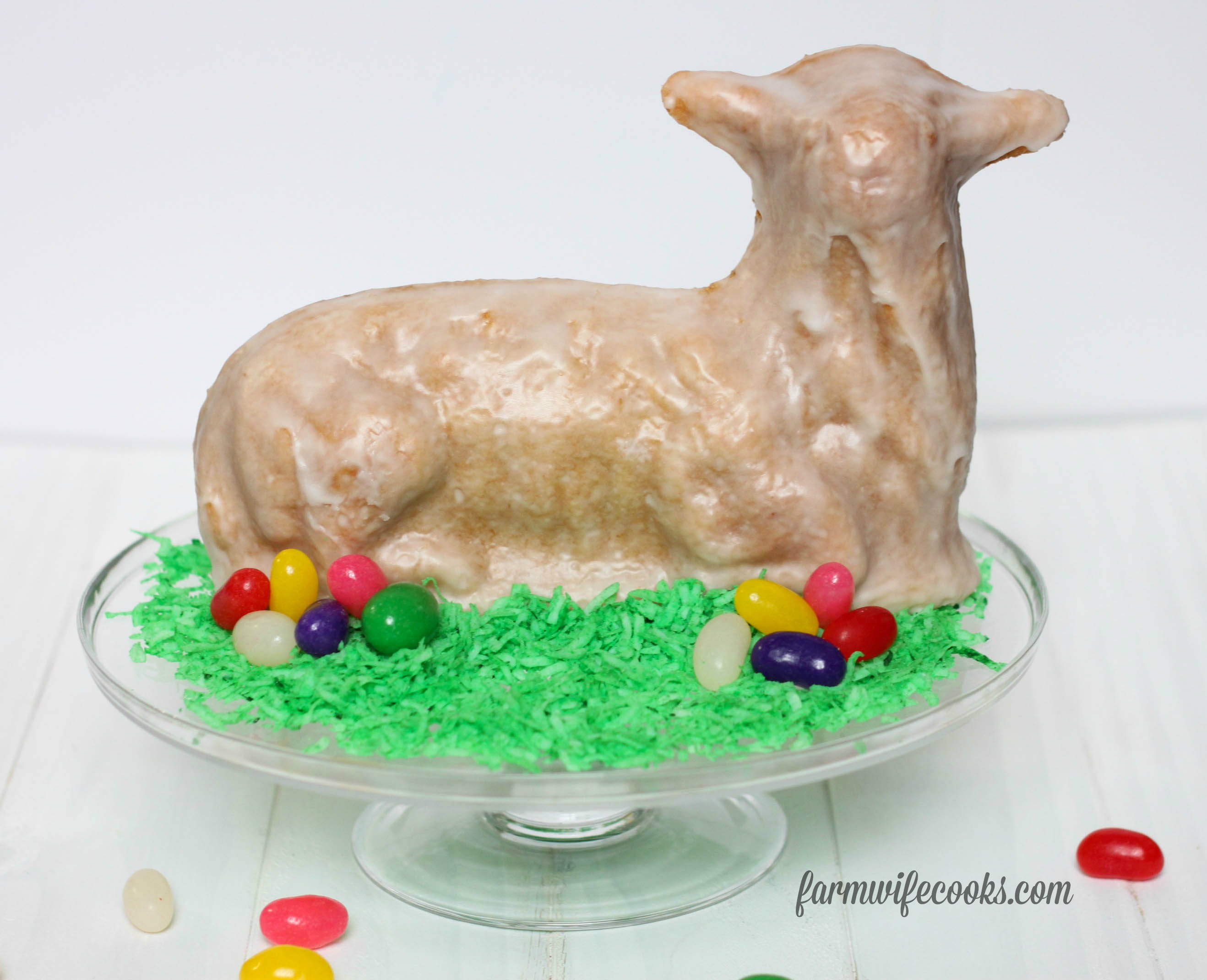 Easter Lamb Cake
 3 Ways to Decorate an Easter Lamb Cake The Farmwife Cooks