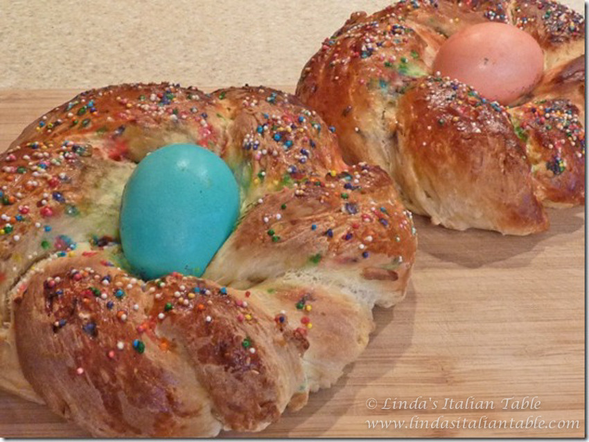 Easter Sweet Bread
 Italian Sweet Easter Bread