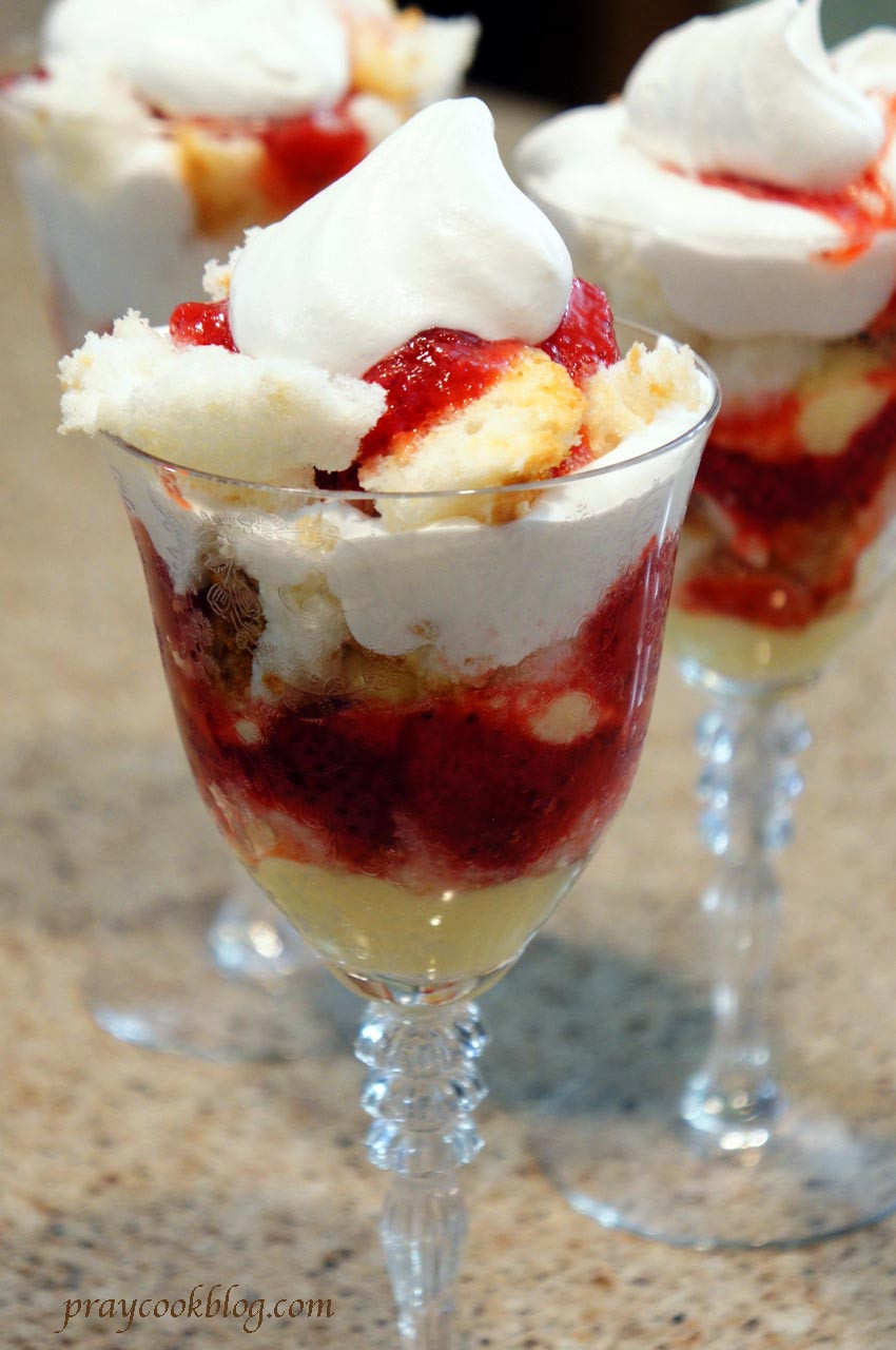 Easter Trifle Desserts
 Strawberry Trifle Dessert – It’s Not Too Late for Easter
