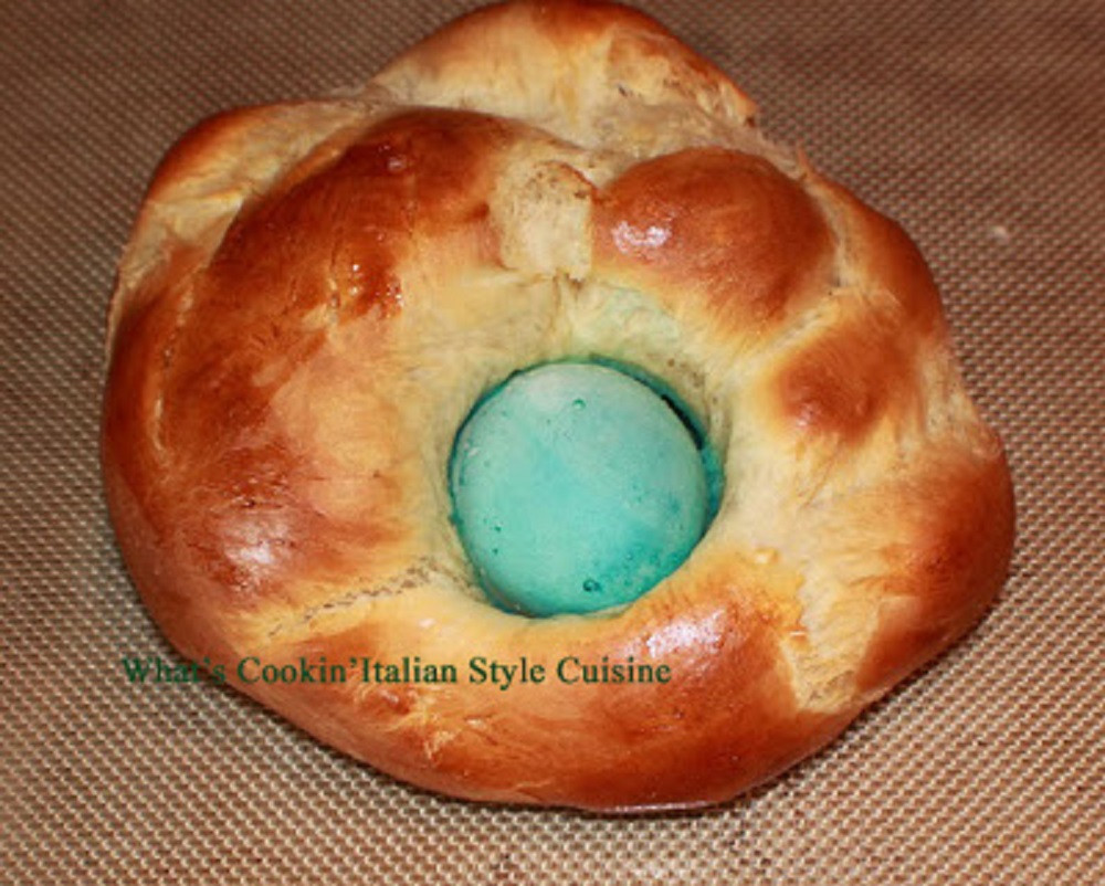 Easy Easter Bread
 Quick and Easy Easter Egg Bread