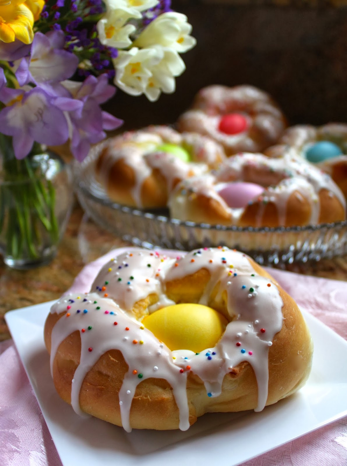 Easy Italian Easter Bread Recipe
 Individual Italian Easter Bread Rings…Easy Step by Step