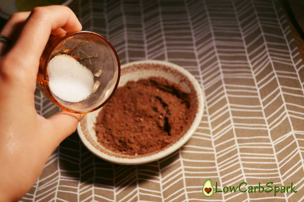 Easy Keto Mug Cake
 Super Easy Keto Chocolate Brownie Mug Cake