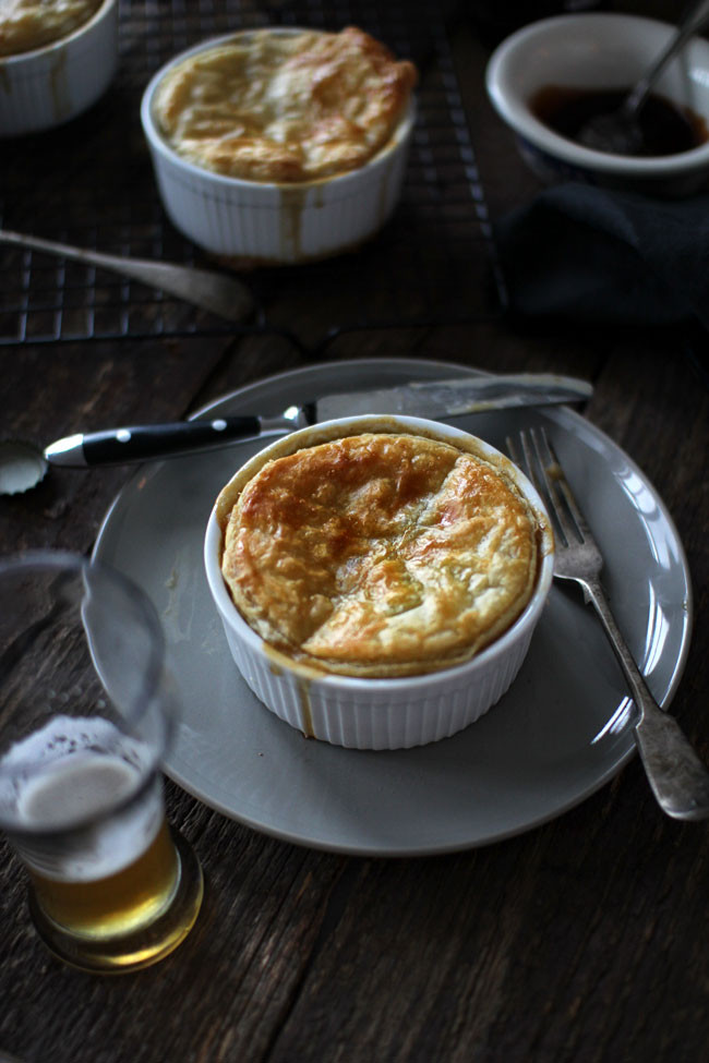 Easy Vegetarian Pot Pie
 Flourishing Foo Mini Ve arian Pot Pies