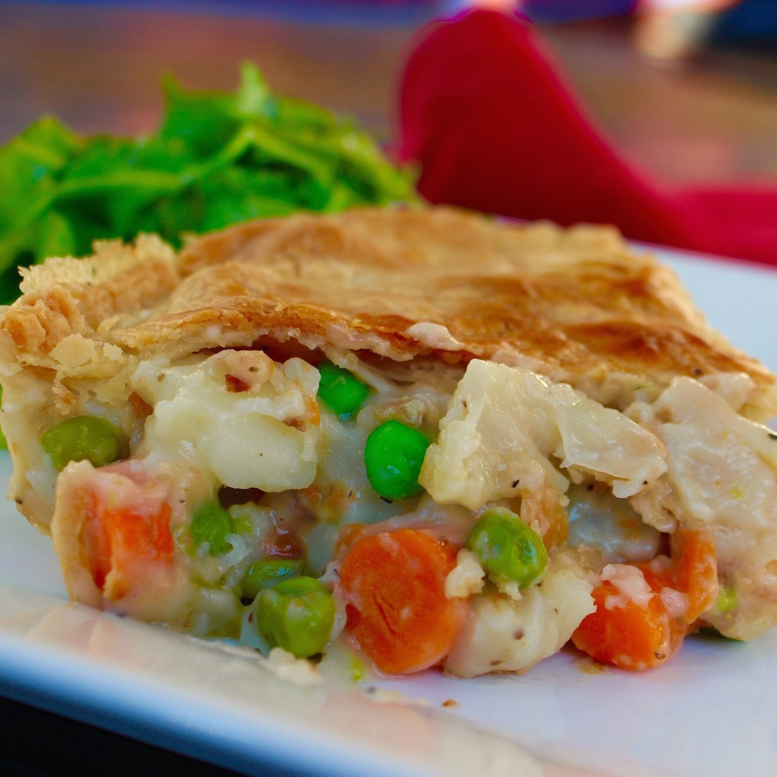 Easy Vegetarian Pot Pie
 The tastiest veggie pot pie recipe