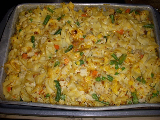 Egg Noodle Casserole Recipes Vegetarian
 Cheesy Bacon Chicken Ve able Noodle Casserole Recipe