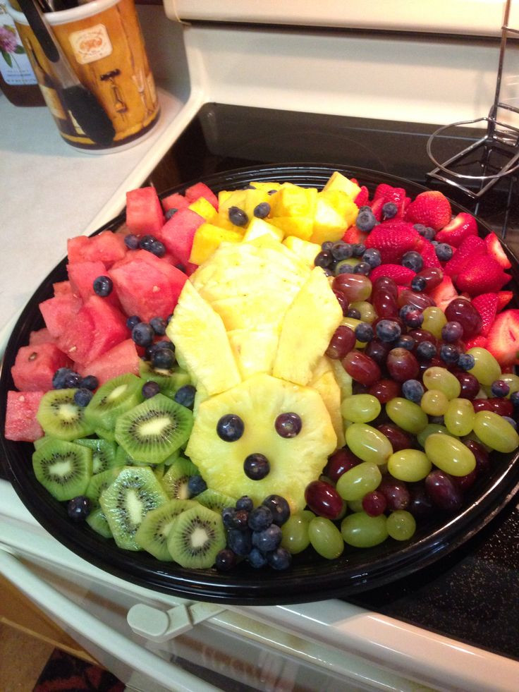 Fruit Salad For Easter Dinner
 Best 25 Easter bunny fruit tray ideas on Pinterest