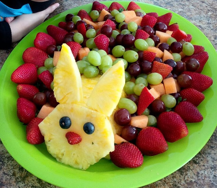 Fruit Salads For Easter Dinner
 The 25 best Easter bunny fruit tray ideas on Pinterest