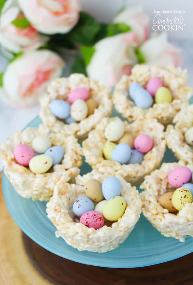 Fun Easy Easter Desserts
 Rice Krispie Nests a quick and easy no bake Easter treat