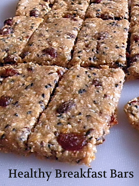 Healthy Breakfast Bars
 TREAT & TRICK HEALTHY BREAKFAST BARS